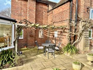 Patio Area- click for photo gallery